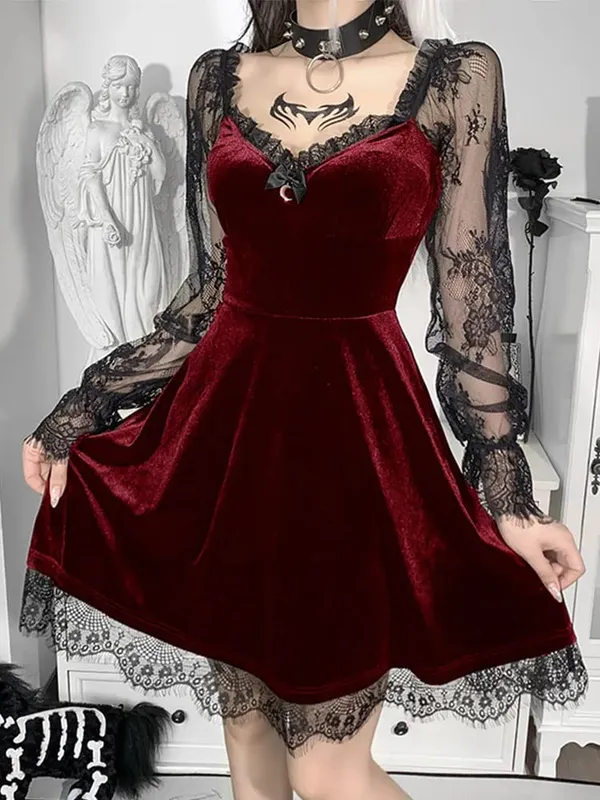 Gothic Lolita Girl Lace Trim Velvet A-Line Dress Wanita Perspektif Seksi Lengan Panjang V Leher Slim Mini Dress Kostum Pesta Cosplay