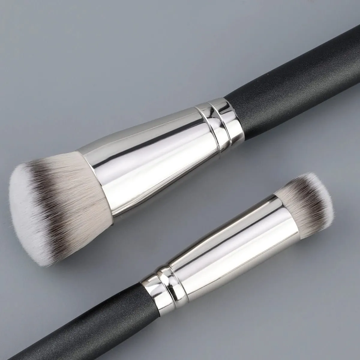 1/3 pcs Foundation Concealer Brush Premium Contour Blusher Brushes Flawless Under Eye Dense Face Makeup Brush For Blending — image 4