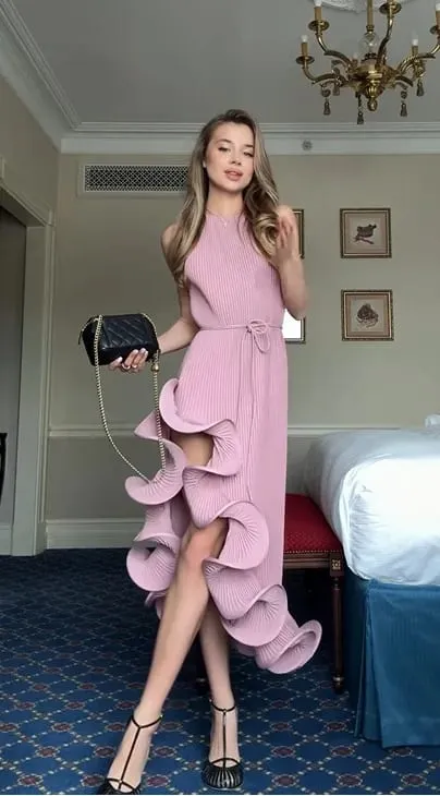 Gaun Halter Ruffle Tidak Teratur Elegan Wanita Chic Tanpa Lengan Off-shoulder Lace-up Gaun Midi Slim 2026 Gaun Pesta Petang Wanita