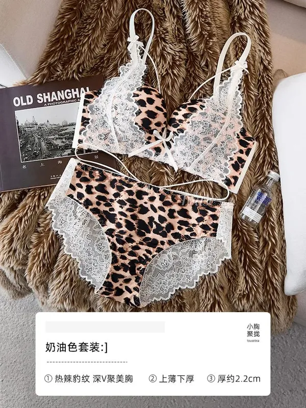 Set Pakaian Dalam Wanita Seksi Leopard Print Lace 32‑38AB Wayarles Tolak Sisi Sokongan Anti‑Sag Pure Desire Seluar dalam PANAS
