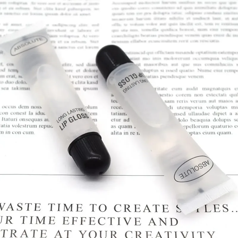 Clear Hydrating Lip Oil in Soft Tube - Moisturizing Treatment to Reduce Lip Lines & Heal Cracked Lips Non-Sticky 18ML — image 5