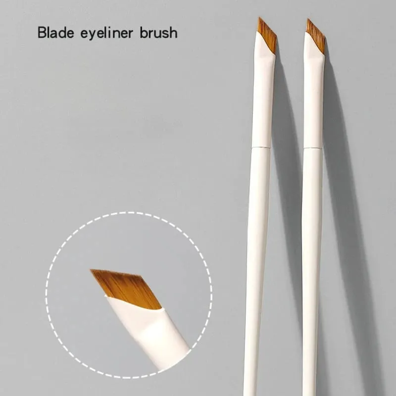 Upgrade Blade Eyeliner Brush Ultra Thin Fine Angle Flat Eyebrow Brush Under The Eye Makeup Brushes Precise Detail Brush white — image 2