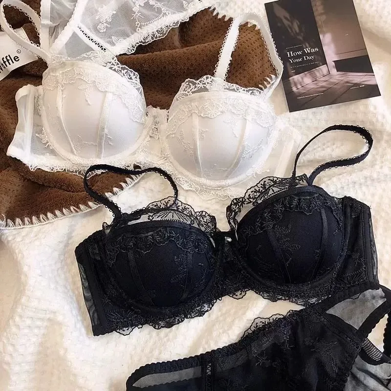 French Embroidery Lace Underwear Breathable Thin Section of Soft Steel Ring Upholstery Gathered Collection of Breasts Bra Set — image 4