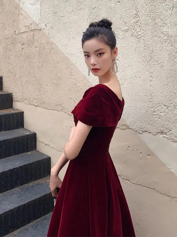 Mauroicardi Spring Long Luxury Elegant Chic Black Soft Velvet Evening Party Wedding Dresses for Women Off Shoulder Maxi Clothes — image 4