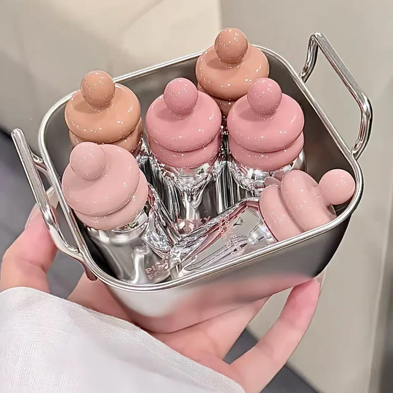 Pinkyfocus Clear Gloss Lip Oil Moisturizing Glass Finish Non-Sticky Nude Shade Ideal for Layering to Brighten Lips — image 5