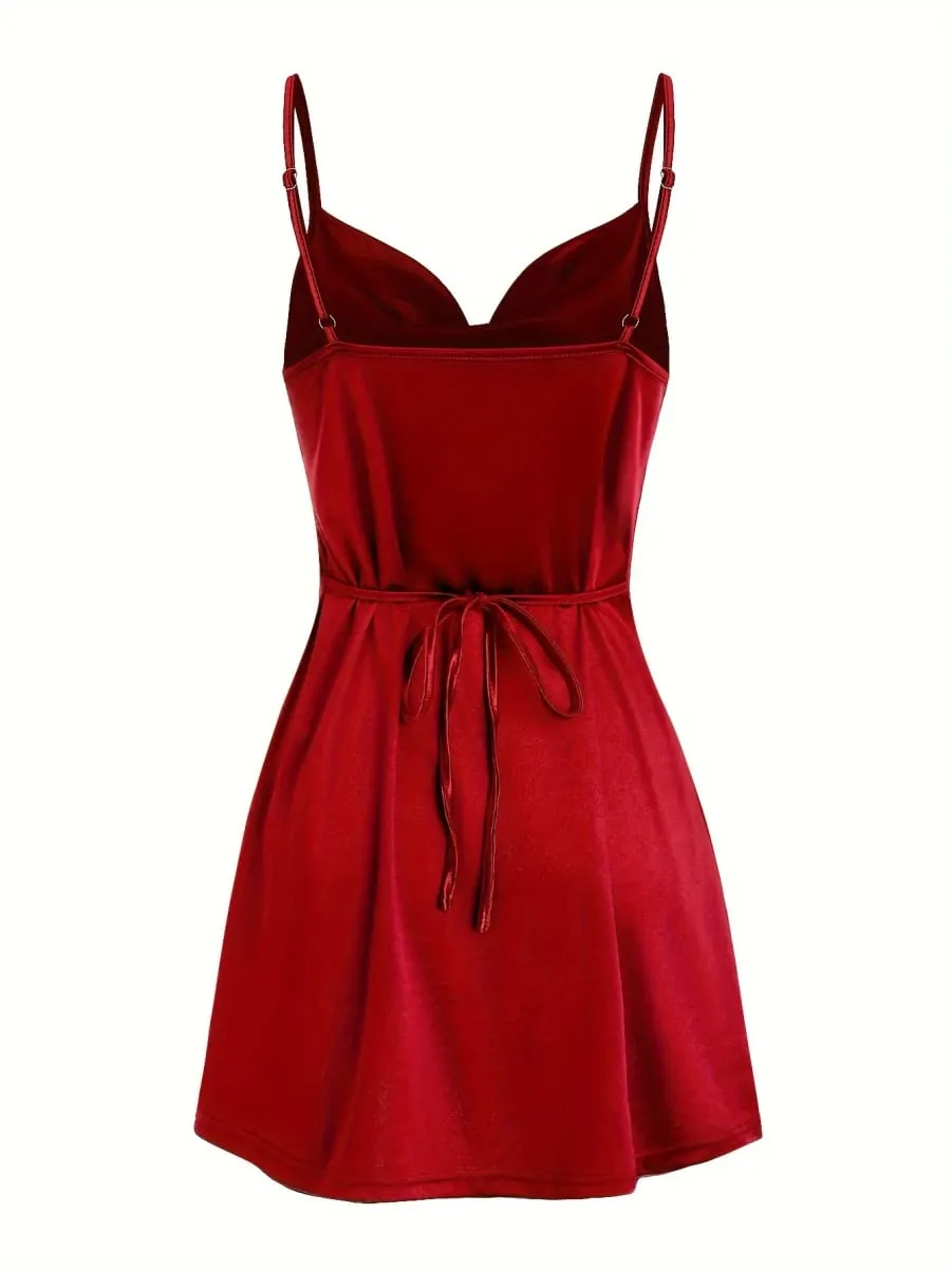 2024 Lady Va Voom ซาตินสะโพก Suspender Dress ผู้หญิง — image 2