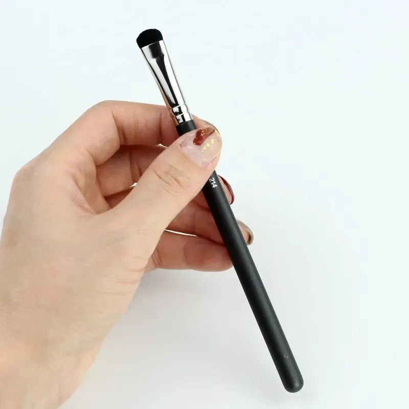 1pc M series Makeup Brushes Powder Contour Eyeshadow Make Up Brush Animal Hair Wood Handle High Quality Cosmetic Tool Artist — image 19