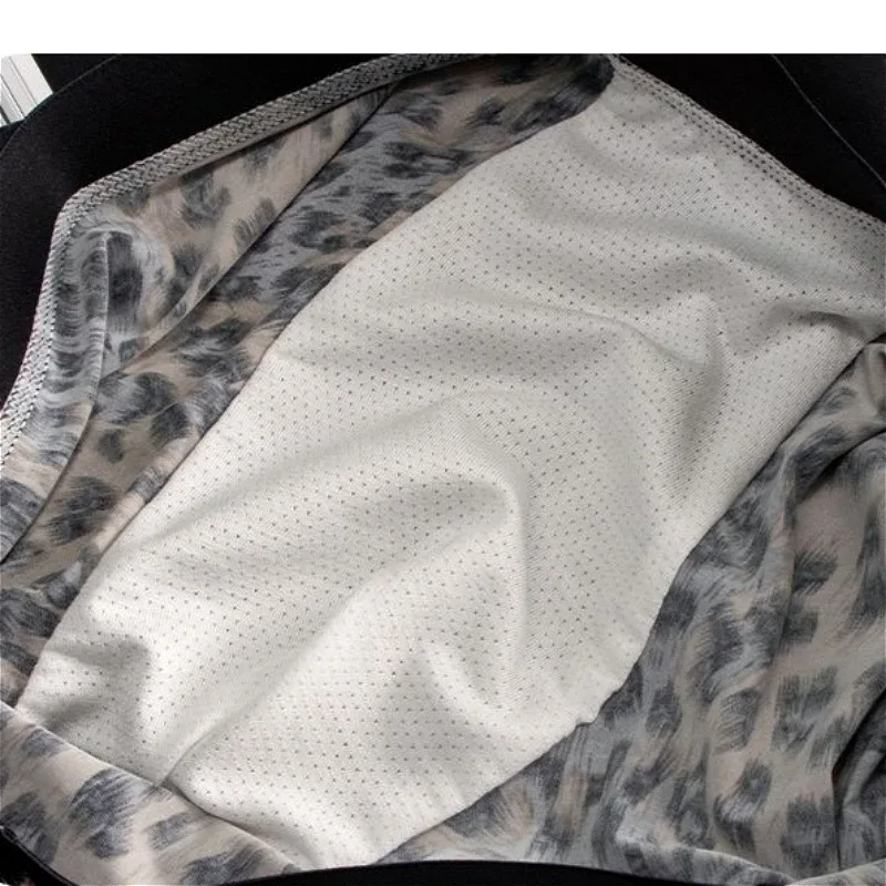 Herren-Unterwäsche aus Eisseide, konvexer Beutel, flache Boxershorts, Leopardenmuster, schnell trocknende männliche Unterhose, nahtlos, atmungsaktiv, Badehose — image 6