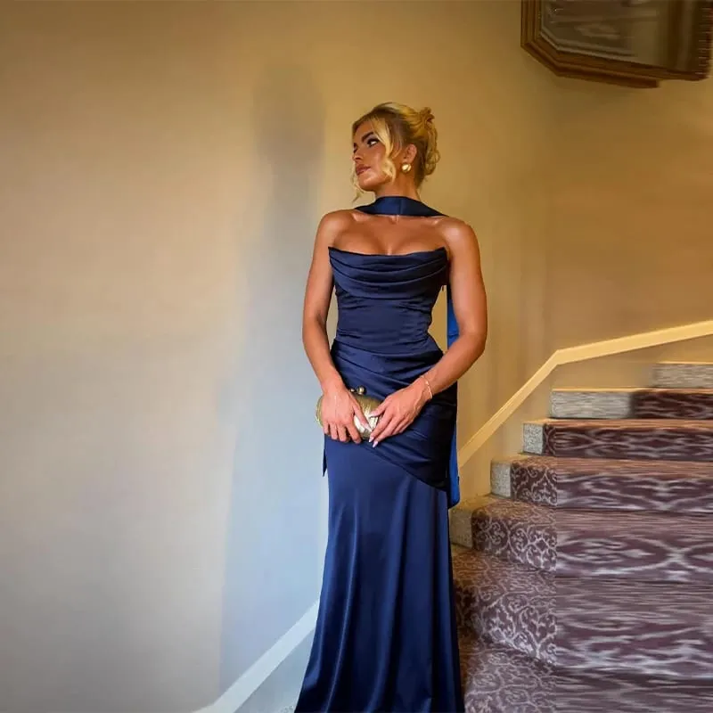 Kvinder Sexet plisseret stropløs satinkjole Chic solid off-shoulder rygløs højtalje bodyconkjoler 2026 ny aftenfestkjole — image 3