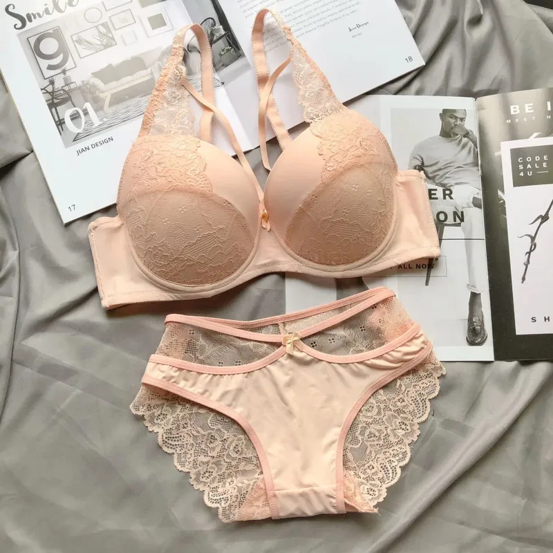 Lingerie Bra Underwear for Women Sexy Section Breathable Female Large Plus Size Lace Push Up Bralette Bra and Panty Set