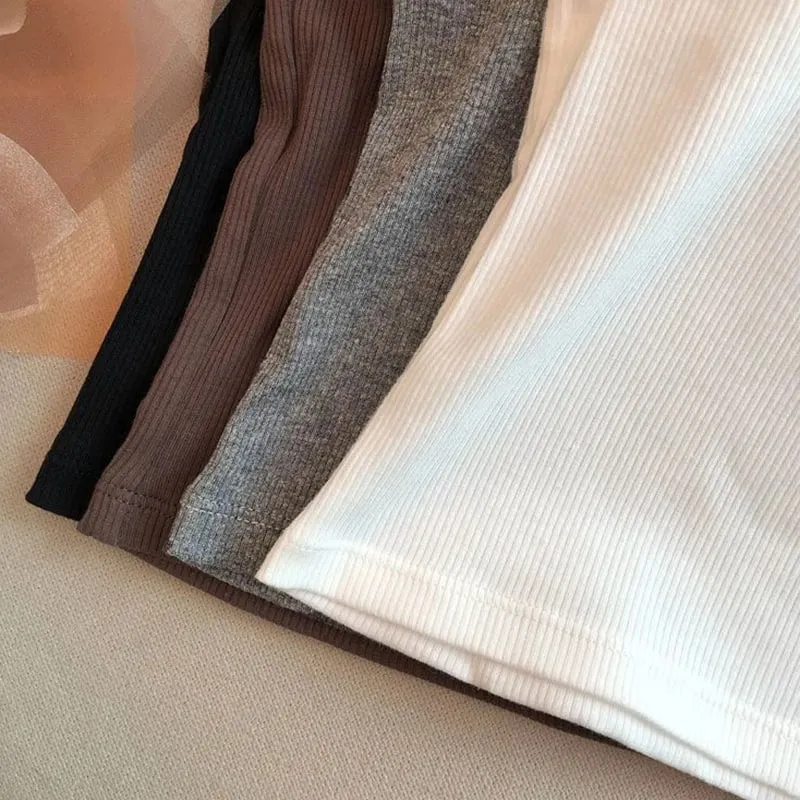 Women's Solid Color Spaghetti Straps Sleeveless Slim Camisole with Chest Pad Summer Wear Outside Female Short Tops Vests — image 4