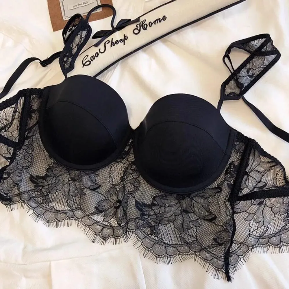 セクシーな Summer Thin Cup Lace Lingerie Set Soft Underwire Deep U‑Back Push‑Up Bra Matching Underwear Breathable Daily Intimates