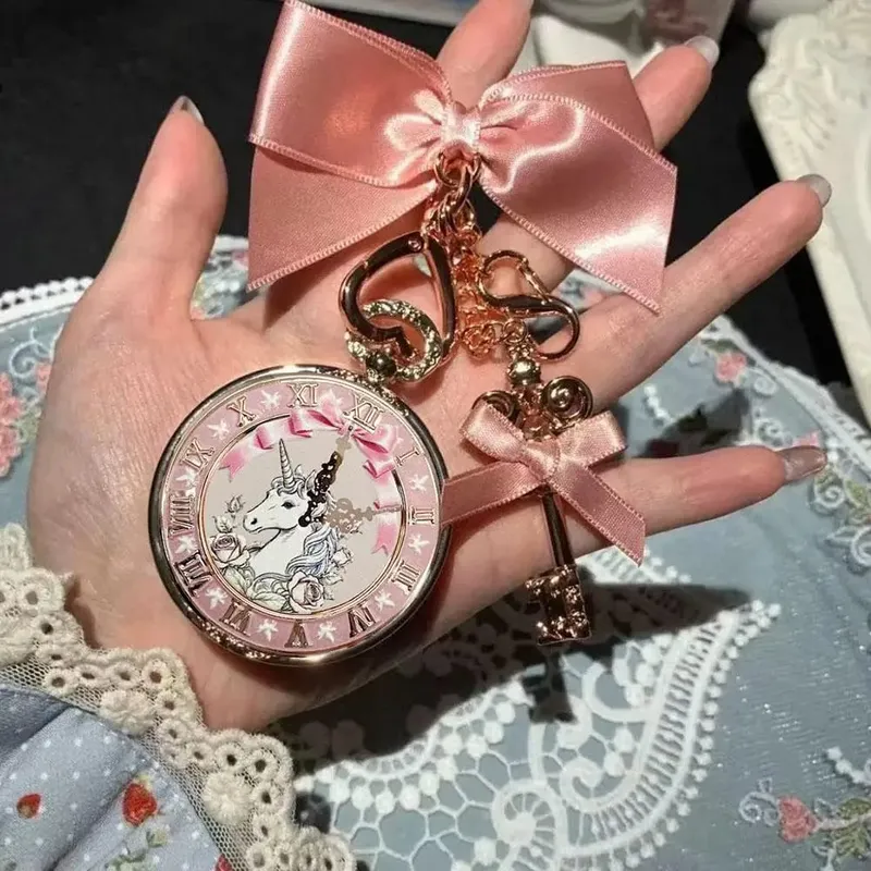 Exquisite 3D Embossed Design 3 in1 Heart Keychain Lip Balm Fine Shimmer Eyeshadow Palette Embossed Powder Blush