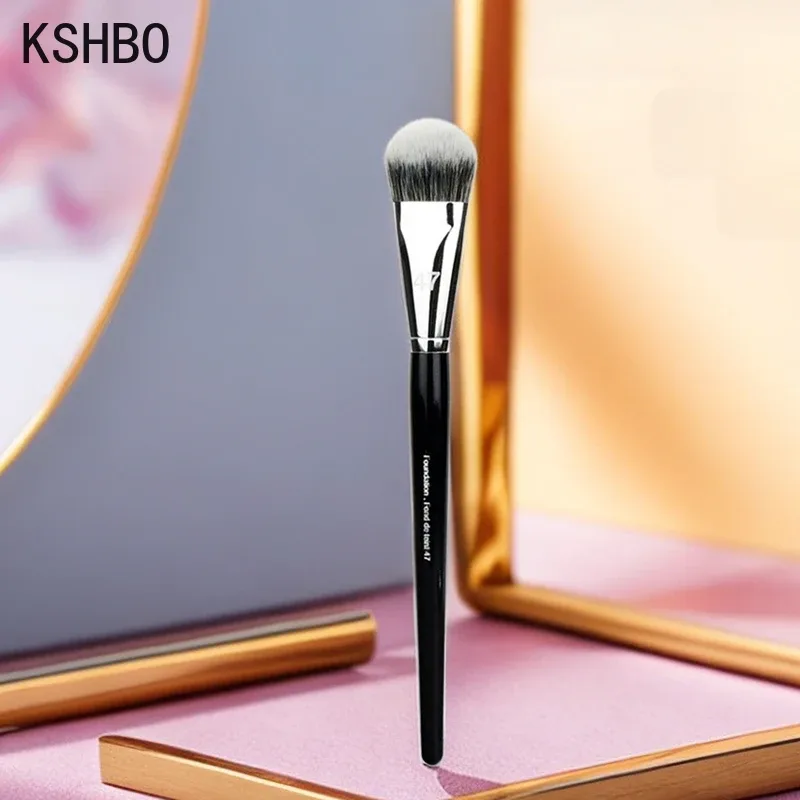 Foundation Brush 47 Broom Head Liquid Foundation Shadow Repairing Brushes Women Face Base Makeup Beauty Professional Tools