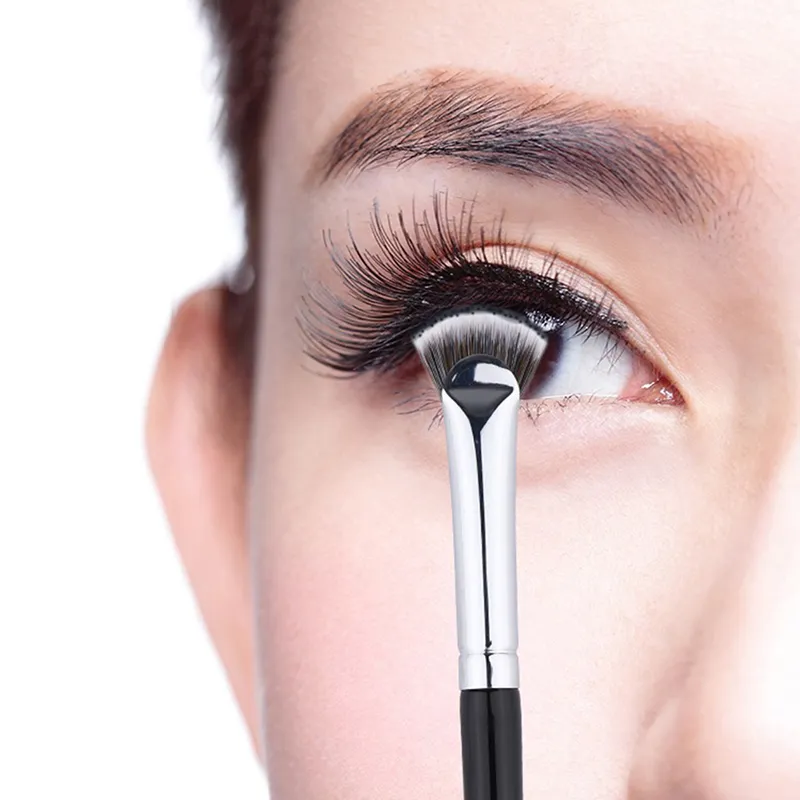 1 PC Mascara Highlighter Powder Smudge Tool Vifteformet øjenvippebørste Blød, der ikke falder Professionel skønhed øjenvippe makeup børster — image 3