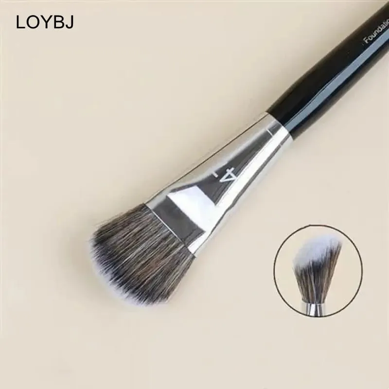Professional Foundation Brush 47 Broom Head Liquid Foundation Shadow Concealer Brushes Women Face Base Makeup Beauty Tools — image 3