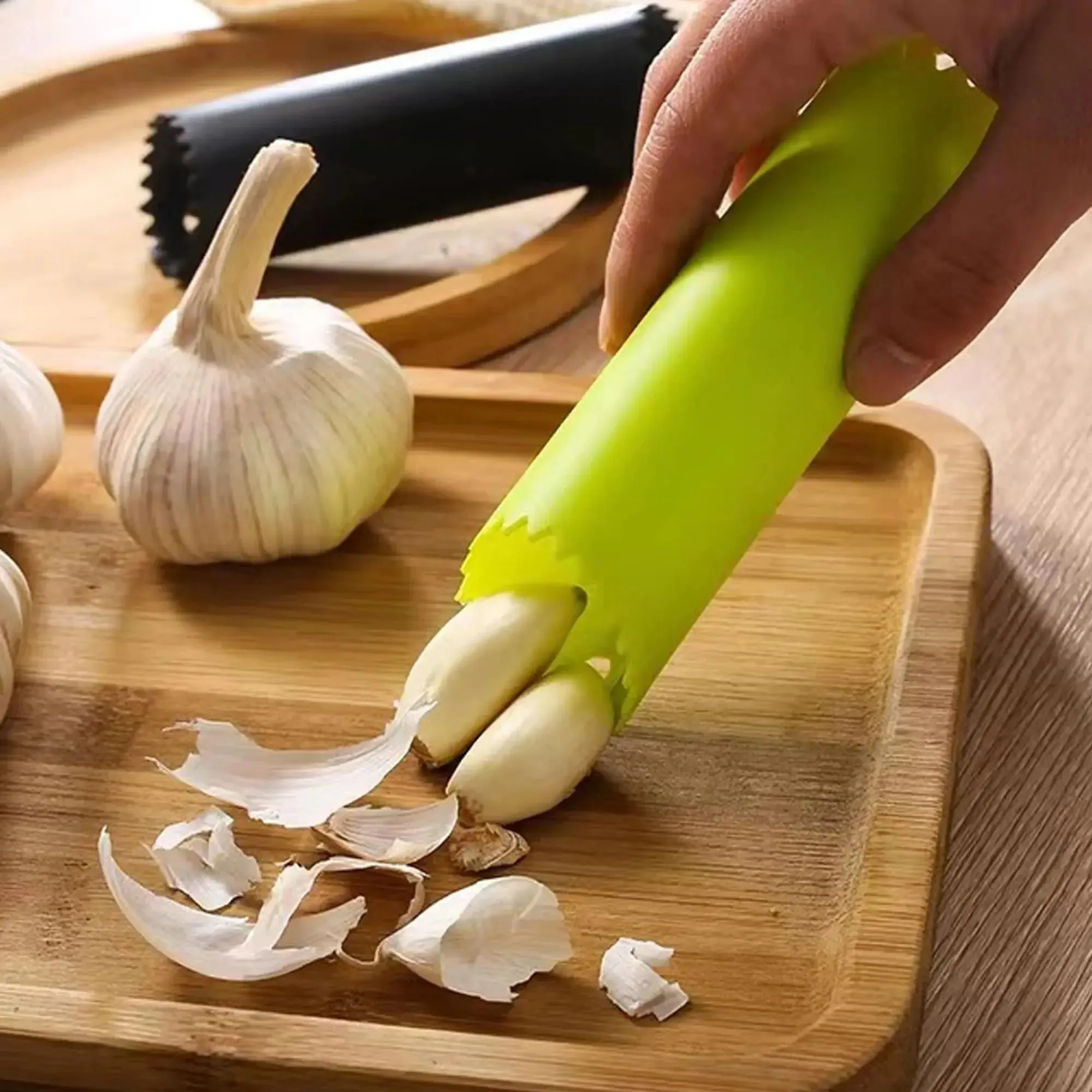 Practical Faster Silicone Garlic Peeler Upgrade Roll Tube Garlic Peels Garlic Cloves in Seconds Peeler Kitchen Tool Gift — image 3