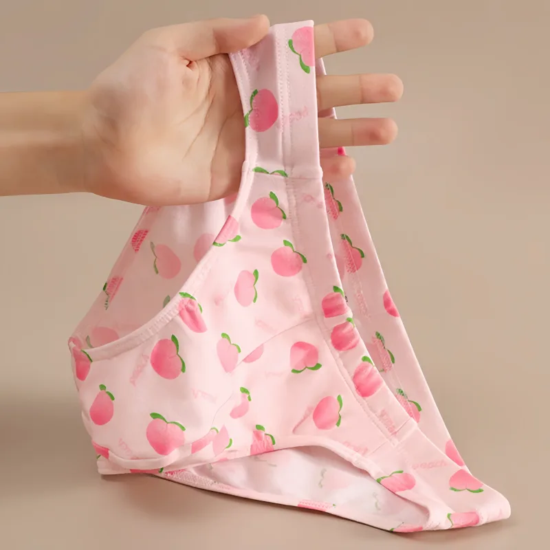 Dreierpack süße und personalisierte Herren-Slips aus bequemer, hautfreundlicher Baumwolle mit Fruchtdruck, atmungsaktive, niedrig sitzende Freizeitunterwäsche für junge Männer — image 4