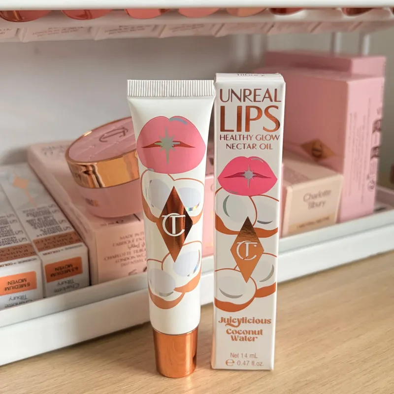 Charlotte Tilbury CT Makeup Sets Highlighters Lip Blam 4 Color Eyeshadow Palette Lip Gloss Lip Blam Set Pillow Talk Long Lasting — image 12