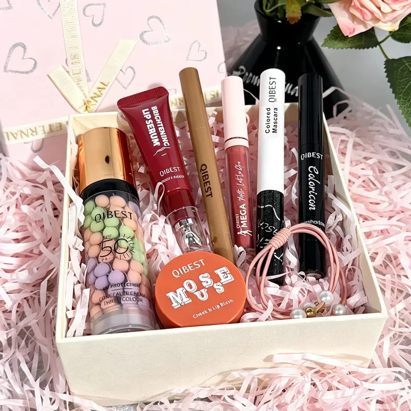 7-piece makeup set lip gloss lip liner blush eyeshadow primer mascara makeup set Christmas gift