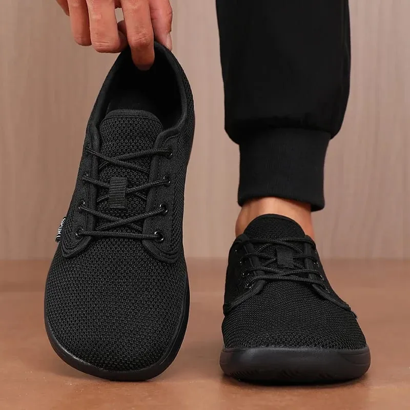 Men Casual Flat Shoes with Slip on Design Lightweight Walking Shoes Large Size Simple and Comfortable Soft Sports Shoes Women — image 4