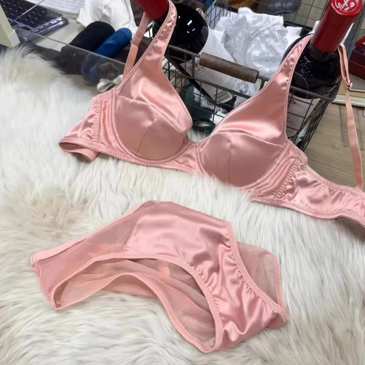Set reggiseno arricciato in raso intimo sottile e comodo seni grandi antitraccia mostrano piccoli slip lingerie push up