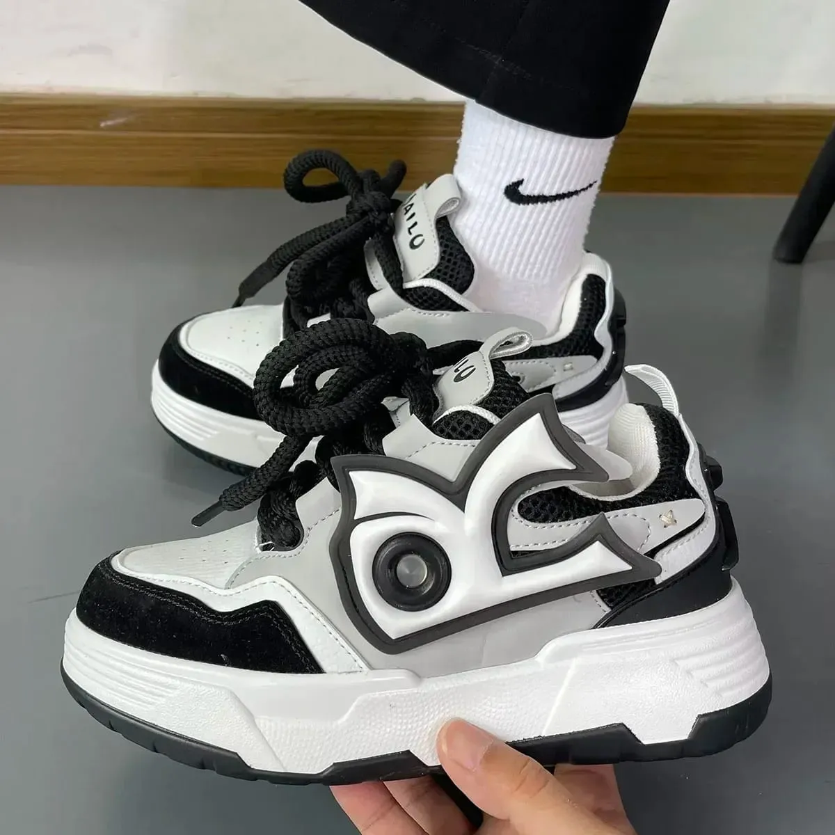 Men Chunky Sneakers 2024 Brand Design Men's Casual Sneakers Thick Sole Mans Skateboarding Shoes — image 10