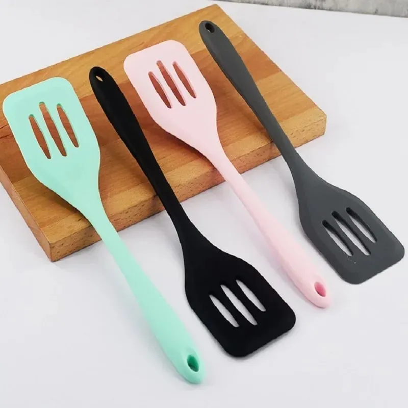 Egg Fish Frying Pan Scoop Silicone Turners Cooking Utensils Spatula Fried Shovel Gadgets Kitchen Tools Cooking Accessories — image 4