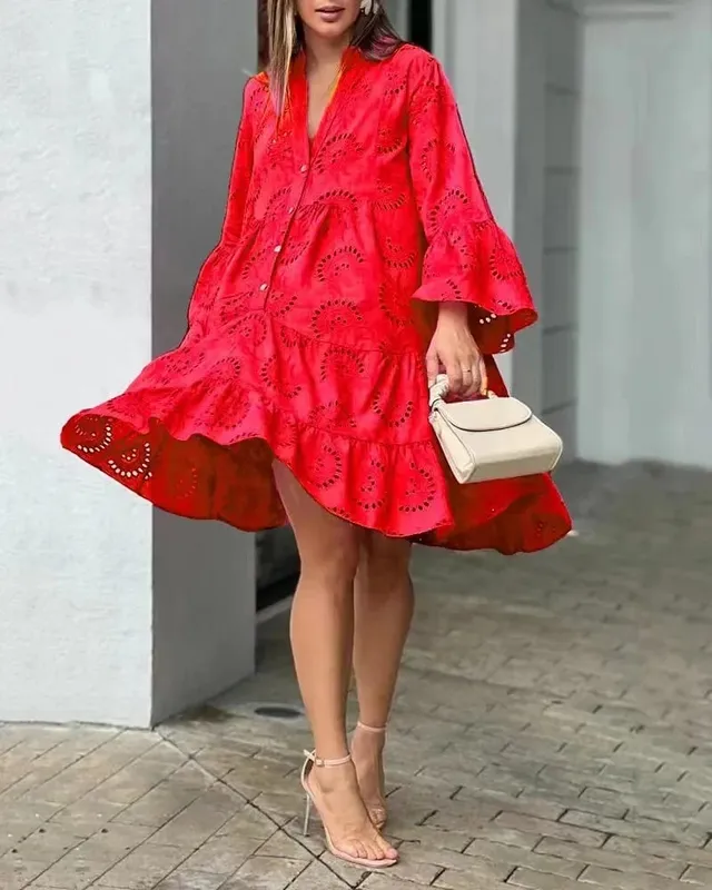 Customizable Summer Loose Vintage Solid Lace Dress Fashion V-neck Flare Sleeve Embroidery Dress — image 4