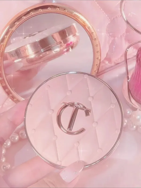 Charlotte Tilbury Shimmer Powder Air Cushion Lightweight Moisturizing Oil-controlling Long-lasting Fit Creates Pore-free Makeup — image 4