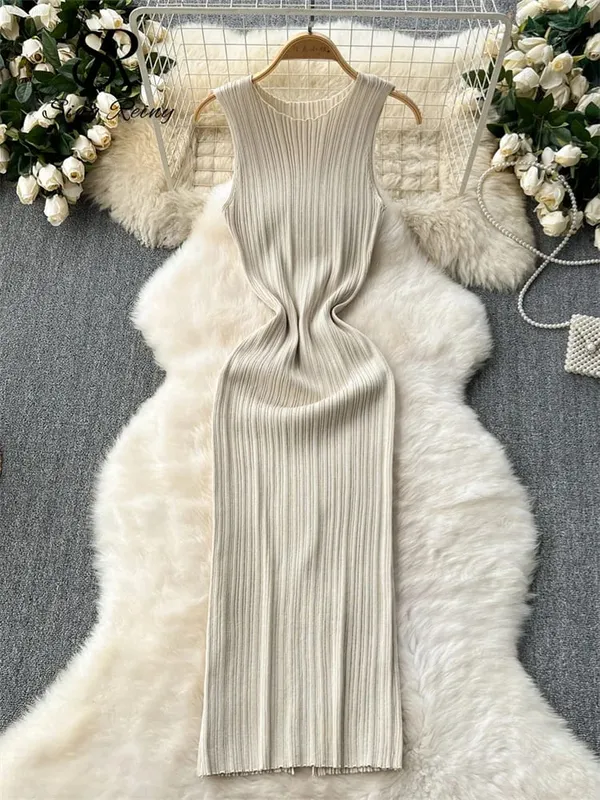 Women Sheath Long Dress O Neck Sleeveless Solid Pleated Knit Elastic Fashion Elegant Stiped Retro Sexy Bodycon Dress — image 5