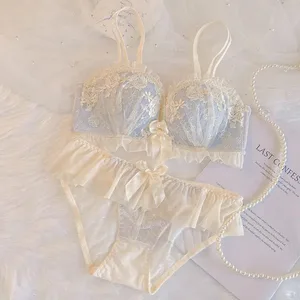 작은 가슴을위한 브래지어 무선을 밀어 올리십시오. 처짐 방지 레이스 Bralette 여성용 패딩 란제리를 강화하고 컴포트 브래지어를 들어 올리십시오.