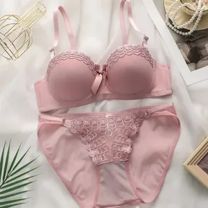Ensemble soutien-gorge et culotte en dentelle rose pour femmes, Lingerie Push Up à armatures avec nœud, 2026