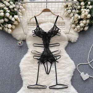 Body a canotta in pizzo cavo da donna con scollo a V senza schienale senza maniche Lingerie erotica Pigiama con fiocco slim fit Tutina trasparente nera sexy