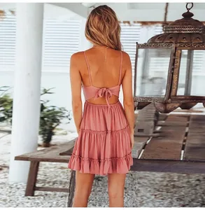 Sexy krajkové šaty Ženy Špagetový pásek Bílé šaty Letní Plážové Mini společenské šaty Výstřih do V Bohe Šaty s otevřenými zády