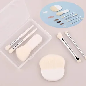 6st Mini Travel Makeup Borstar Set med Clear Box Portable Cosmetic Powder Foundation Blush Blending Concealer Make Up Borstar