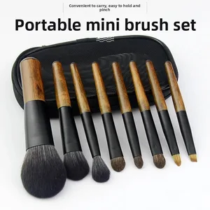 8 ชิ้น Mini Travel ชุดแปรงแต่งหน้าพร้อมกระเป๋าไม้ Handle แปรงเครื่องสำอางสำหรับ Face Powder Blush Highlighter คอนซีลเลอร์อายแชโดว์