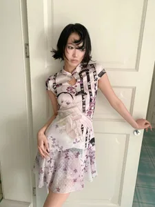Europäisch-amerikanisches, trendiges, süßes, cooles Mädchen-Cheongsam-Kleid mit Anime-Blumendruck, chinesischer Stehkragen, Froschknopf, schlankes Casua