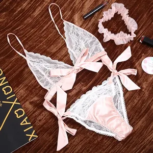 Ensemble de soutien-gorge et culotte en dentelle à volants, Lingerie Sexy française, sans fil, avec jarretelles, sous-vêtements, tentation, transparent, Ultra fin