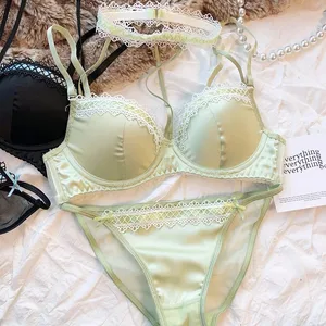 Lolita French Pure Desire Sexy Spitzen-Satin-Spice-Girl-BH, kleine Brust, Neckholder, hohles Unterwäsche-Set, weicher Bügel