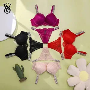 BH og trusser sæt Komfortabel push up Shapewear Justerbar, polstret Samlet Ny V Blonde Lingeri Sæt Kvinder Sexet