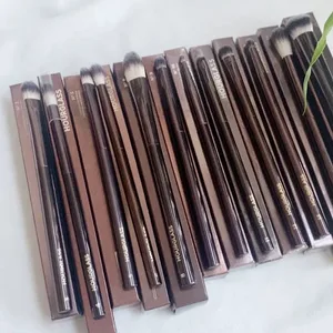 Set di pennelli per trucco per occhi a clessidra Set di pennelli cosmetici per ombretti di lusso Miscelazione Modellatura Contorno Evidenziazione Fodera per correttore per sopracciglia