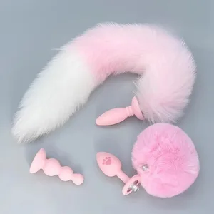 Pieni silikoninen pepputulppa Dildo-emätintulppa irrotettavalla tekopehmeällä kettukaninhännällä