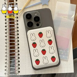 Custodia per carte magnetica Kawaii Miffy Rabbit Custodia per carte Miffy Cute Cartoon Line Dog/Fragola adatta per 16Promax 15Pro 14Plus