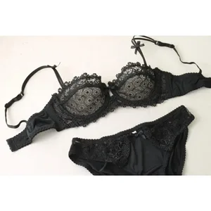 Conjunto de sutiã de renda branca de verão feminino ultrafino malha respirável pura sexy v profundo push up confortável lingerie diária terno