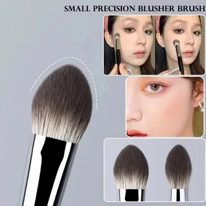 1/2 st Peach Heart Blusher Brush Powder Blush Cream Flytande Blush Makeup Borstar Platt Liten Precise Blush Brush Makeup Tools