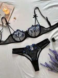 Womens lingrie Nacht Mooie Sexy Vrouwen 2 Stuk bloemen Borduren Ondergoed Erotische lingerie ondergoed Set conjuntos de mujer