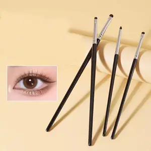 4 stk fine øjenskygge børster Smudge Precision Eyeliner Smudge Makeup Brush Øjenlåg Highlighter Liggende Silkworm Makeup Børster Værktøj