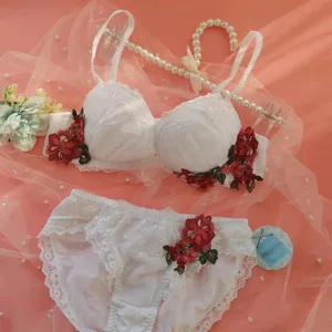 Teenage comfort bra set luxury embroidery lace low chicken heart pambabae underwear thin push up laides lingerie panty suit